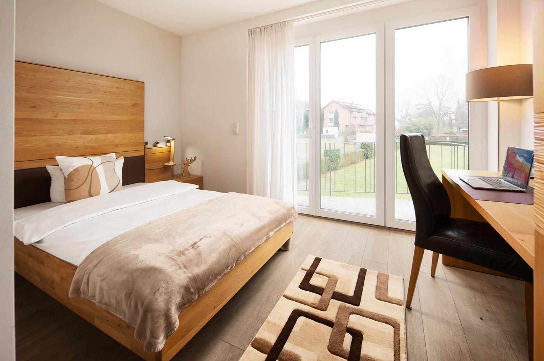 Hotel Vier Jahreszeiten An Der Therme & Kliniken Bad Krozingen Naehe Freiburg & Schwarzwald Ideal Fuer Wellness Kur & Business Ausfluege 24H Check In- Wlan & Parken Gratis Екстериор снимка