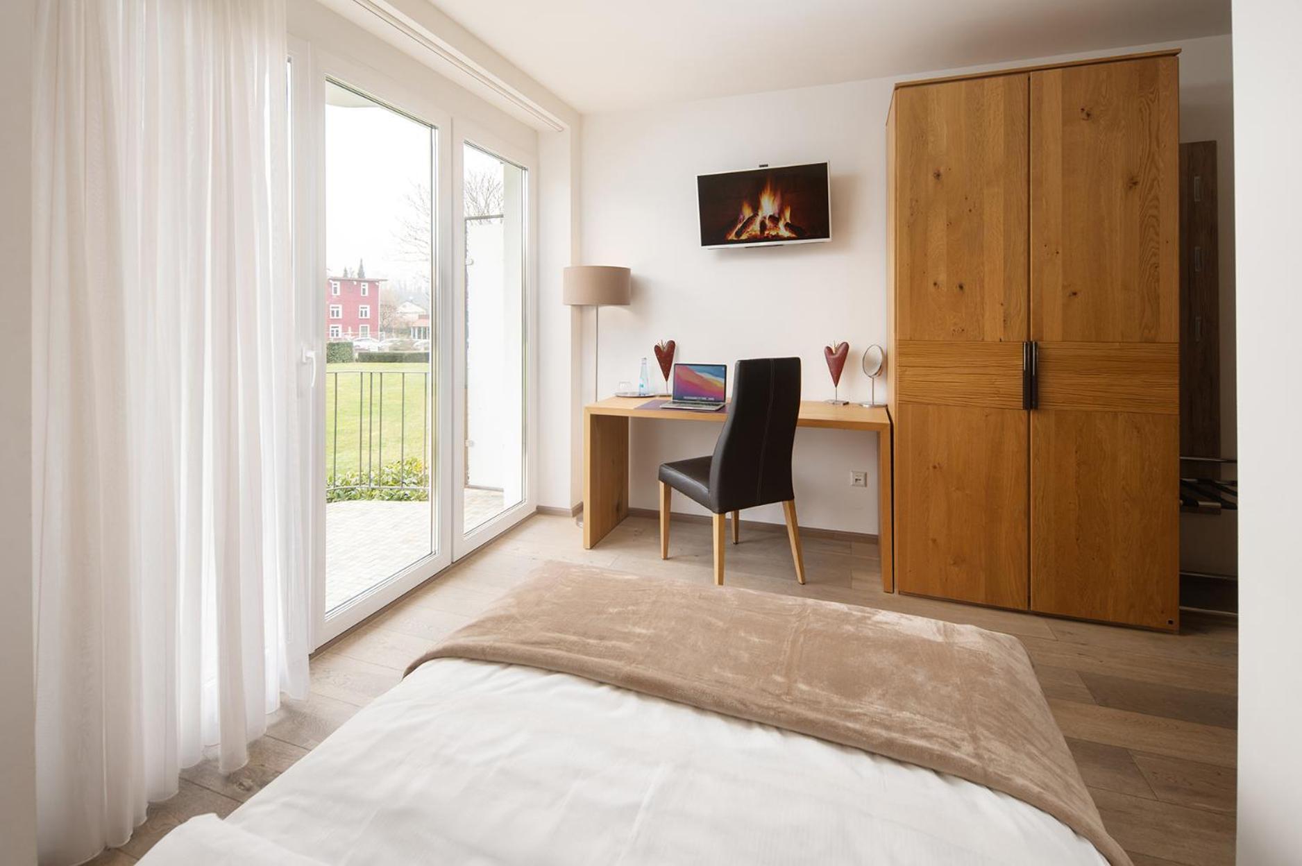 Hotel Vier Jahreszeiten An Der Therme & Kliniken Bad Krozingen Naehe Freiburg & Schwarzwald Ideal Fuer Wellness Kur & Business Ausfluege 24H Check In- Wlan & Parken Gratis Екстериор снимка